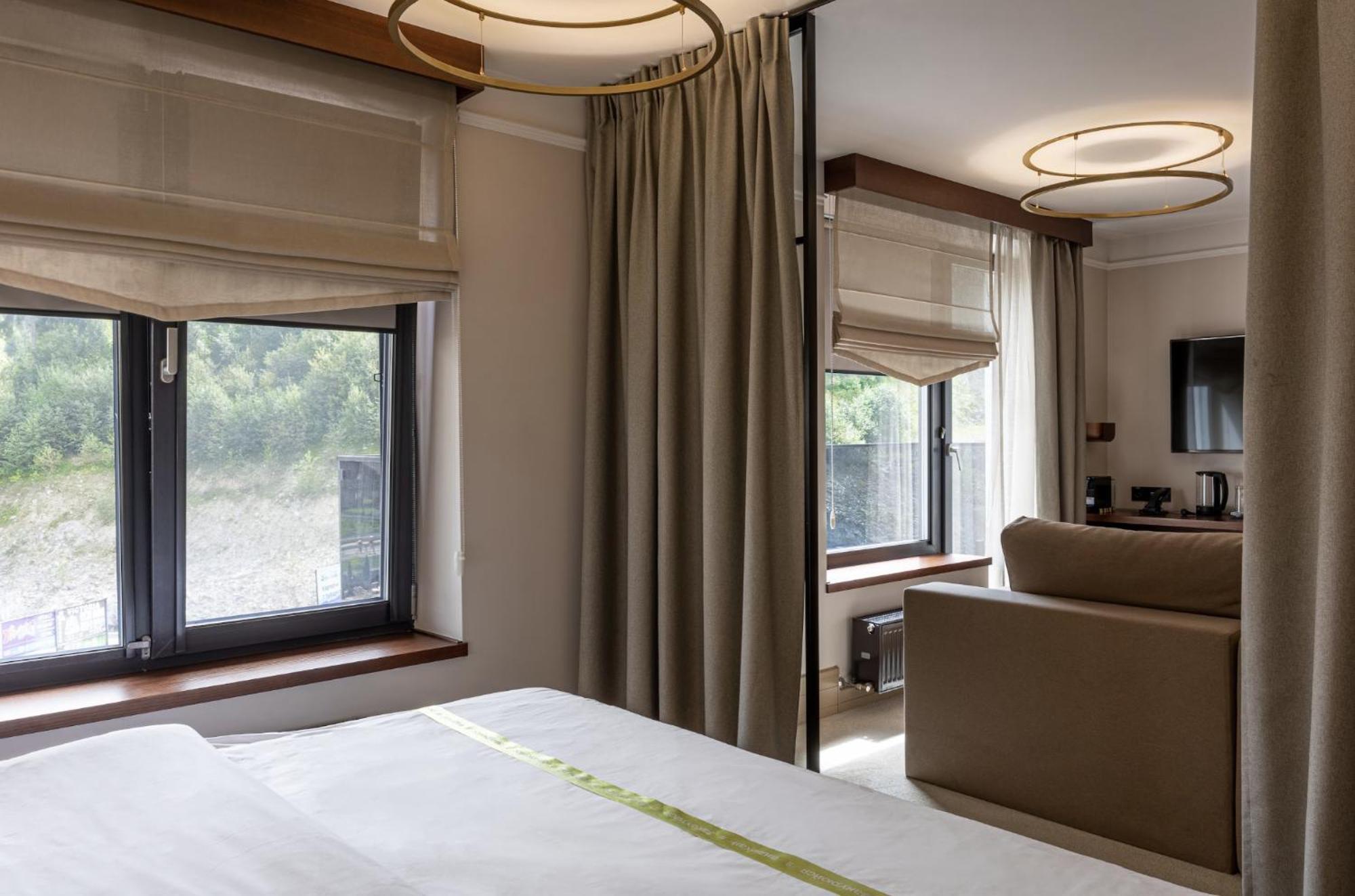 Ribas Karpaty Hotel Буковел Екстериор снимка